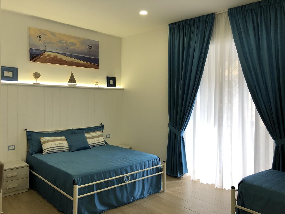 Couette-café Antica Capri 2*