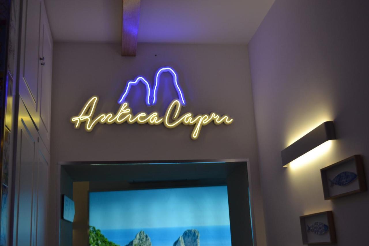 Antica Capri 2* Naples
